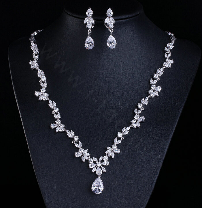 Buy Wholesale Simple Banquet Wedding Jewelry Sets Water