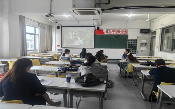 c8f262325962de563a4303439bbbf22