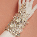 Princess Delicate Lace Flower Rhinestone Bride Wristlet Wedding Bridal Bracelet Chain Accessories
